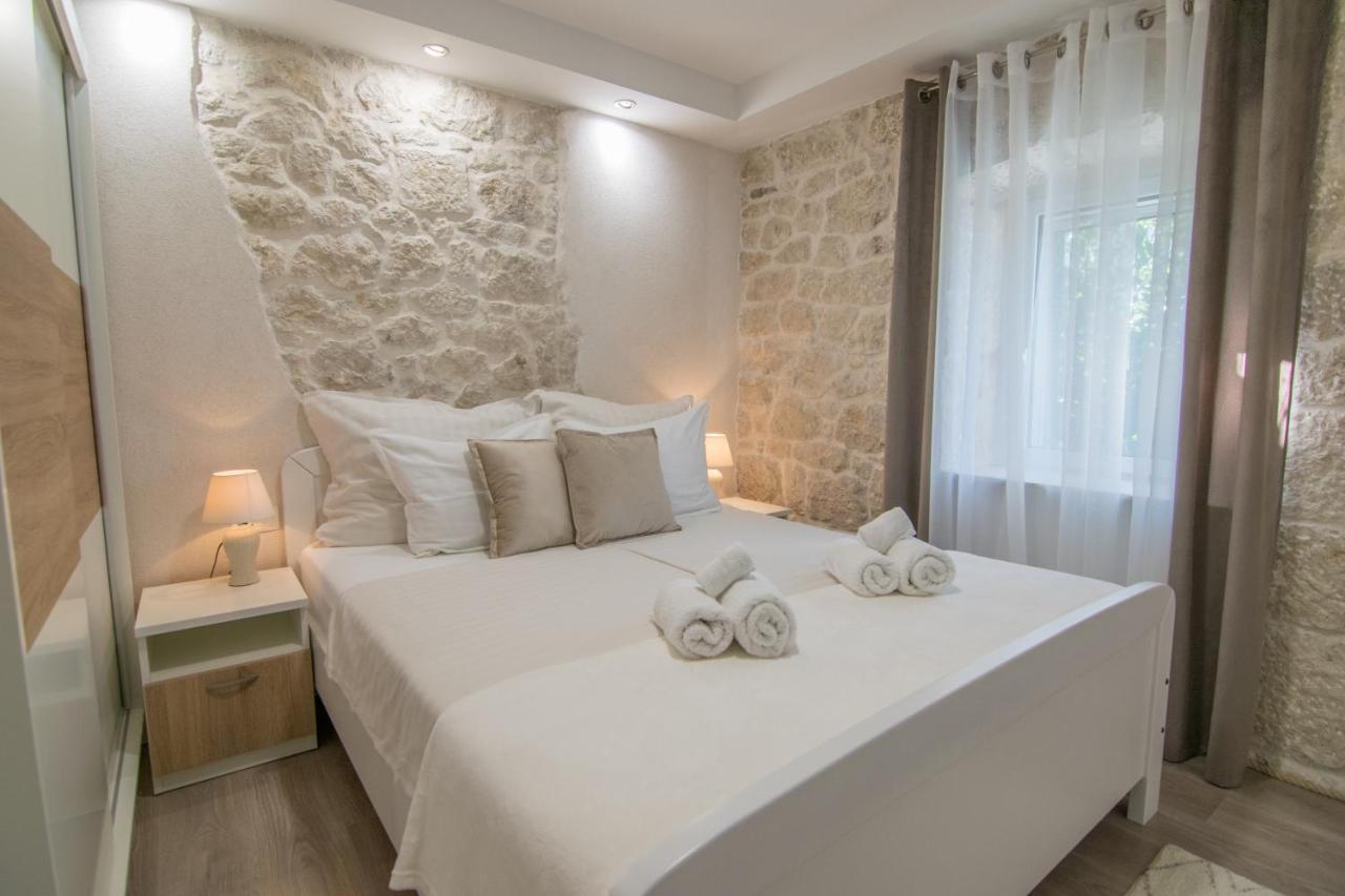 Villa Milena With Heated Pool And Jacuzzi Kostanje Extérieur photo